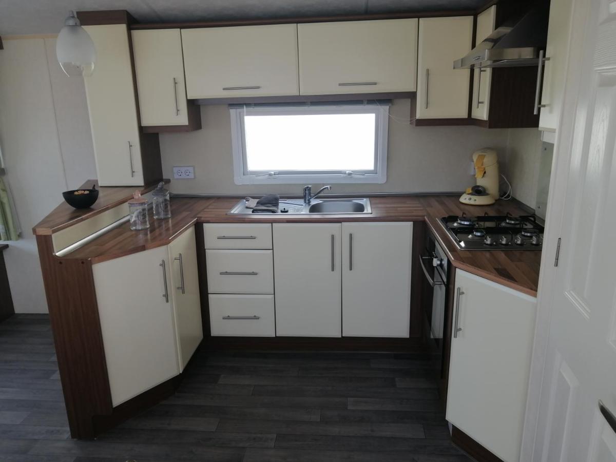 La Chanterie Agreable Mobil-Home Residentiel Normand Saint-Pair-sur-Mer Exterior foto