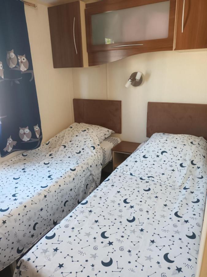 La Chanterie Agreable Mobil-Home Residentiel Normand Saint-Pair-sur-Mer Exterior foto